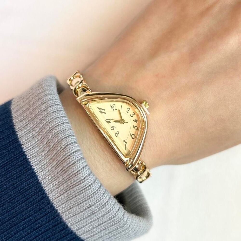 Vintage Inspired Luxury Gold Tone Watch